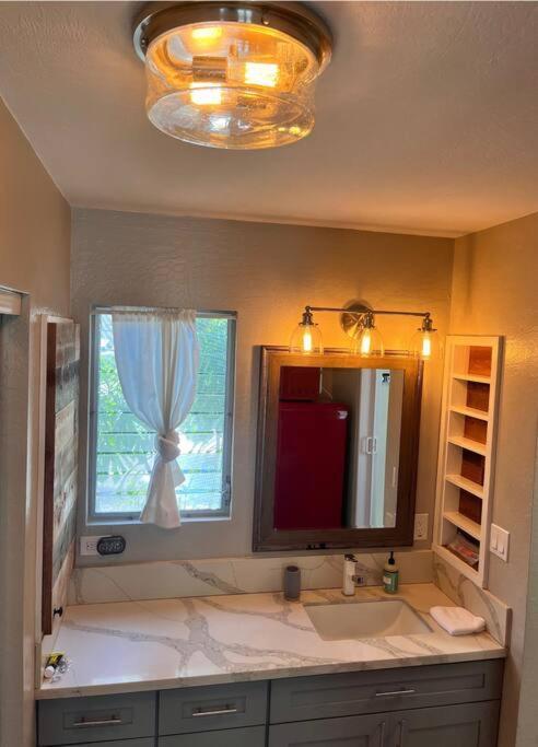 Unit C - Sandy Toes Getaway In Kona Kailua-Kona Exterior photo